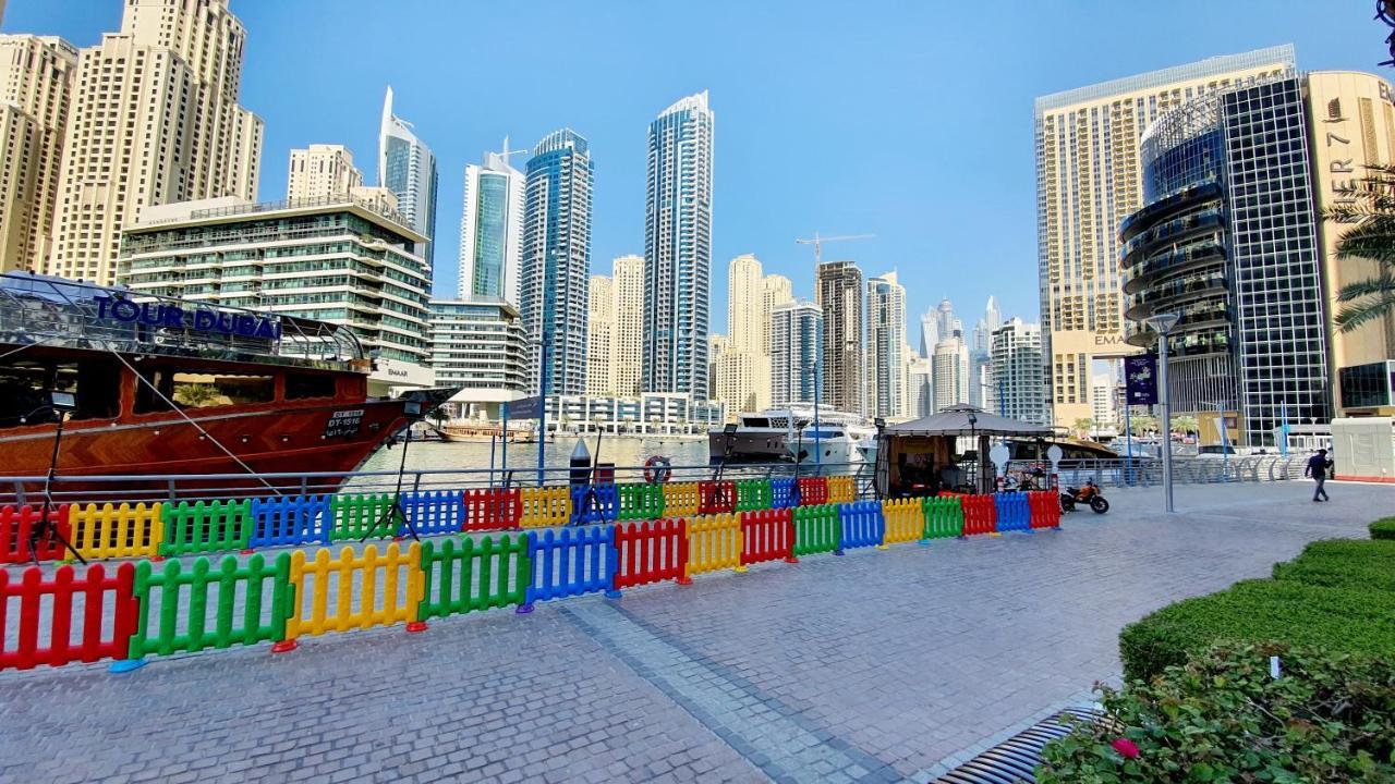 Here - Marina 2 Bedroom Silverene Tower *