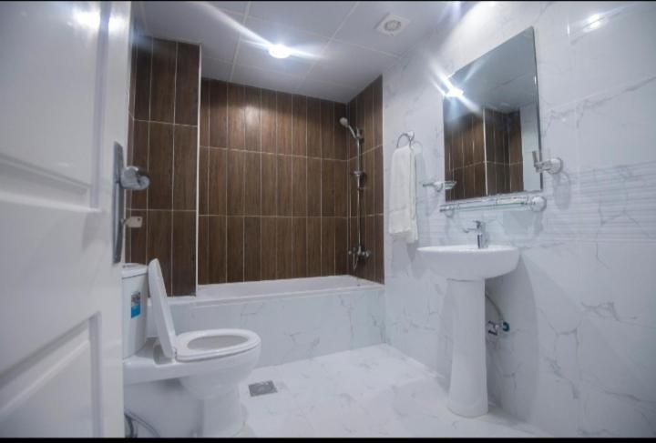 Dreamwhite Hotel *