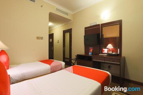 Oyo 332 Syaj Hotel 2*