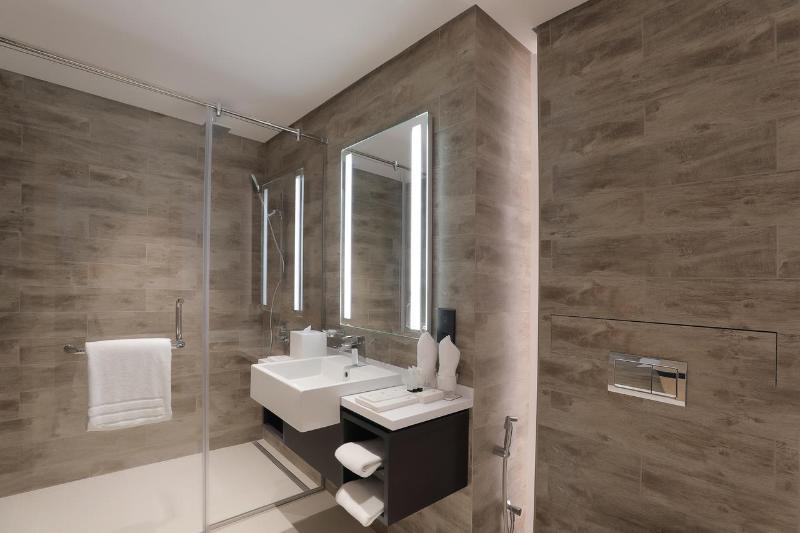 Millennium Executive Mont Rose Dubaï