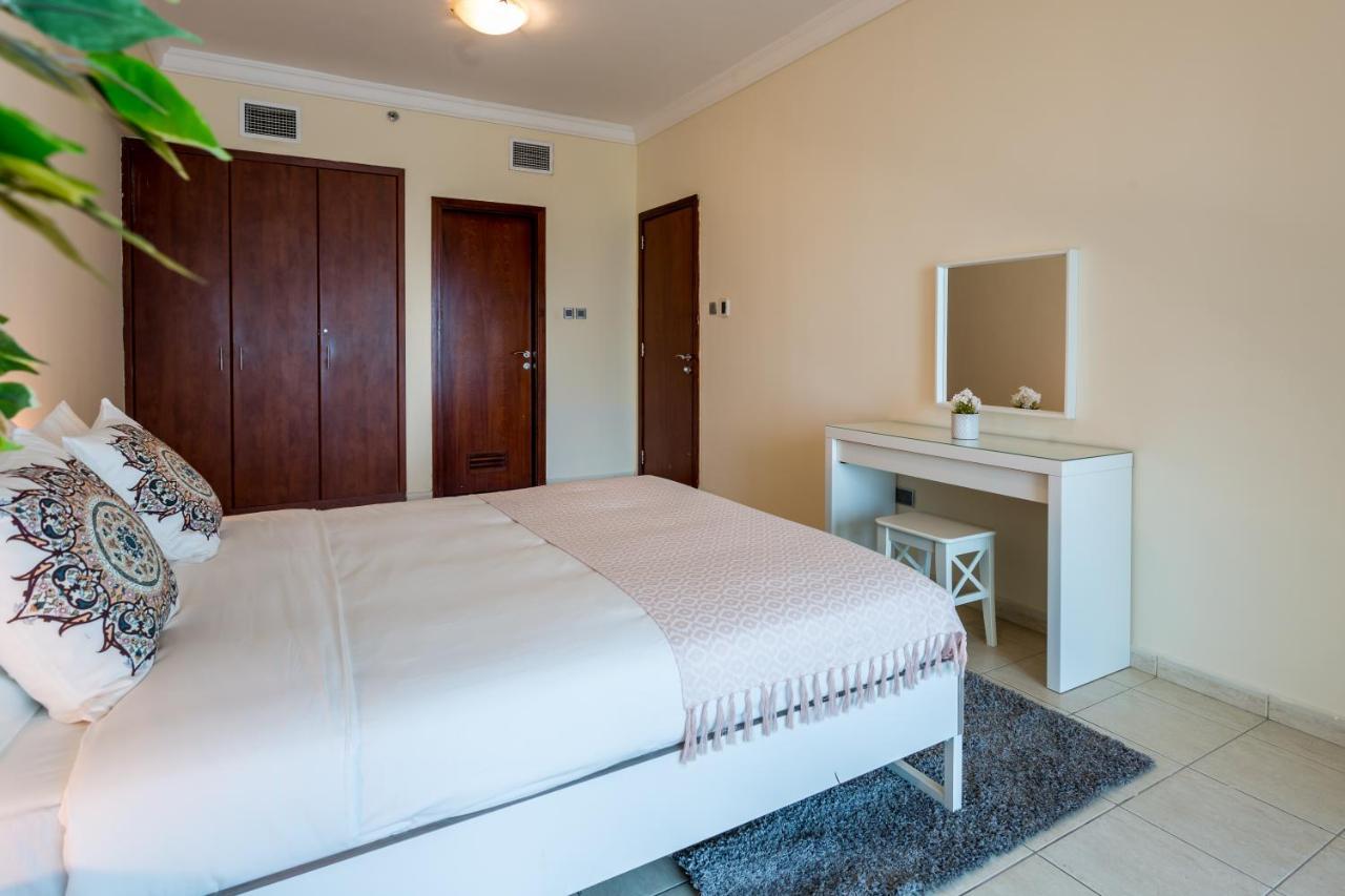Appartement Higuests - Views From 2 Bedroom In Jlt Dubai