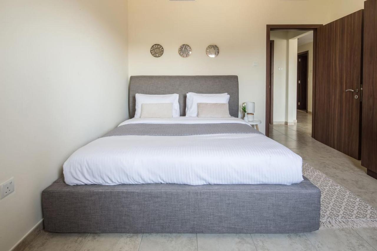 Frank Porter - Imperial Appartement Dubai