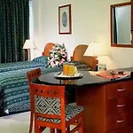 Residence Deira By Le Meridien