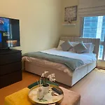 Luxury Studio In Dubai Marina -Home Away From Home!