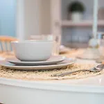 2Br On Palm Jumeirah Shoreline 15 - With Beach Access & A Complimentary Golf
