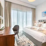 SOL Living - SOL Avenue Apartments