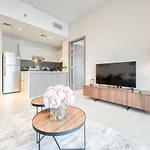 SOL Living - SOL Avenue Apartments