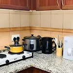AnaRuby 2 Bedspace - Hostel - Ladies ONLY