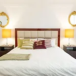 Palm Jumeirah Grandeur Residences, Private Pool & Beach