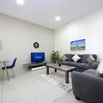 One Bedroom Apartment In Marina 3814