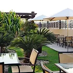 Mövenpick Hotel Apartments Al Mamzar Dubai