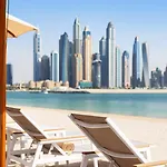 Adagio Premium The Palm