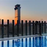 Adagio Premium The Palm