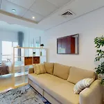 Lv13 - Elegant Studio In Lake View Tower