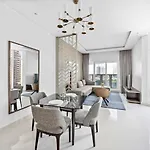 A Living Modern 1Br Apartment With Balcony & Canal View At Prive-517 Business Bay