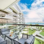 Lux - The Elegant Palm Beach Suite