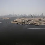 Apartment With Burj Khalifa And Water View In Creek Harbour