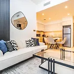 Superior 1Br In Burj Royale - Downtown Dubai