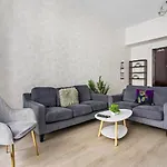 Exquisite 1Br With A Pool & Gym Near Jbr Beach