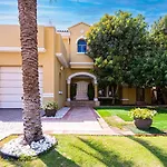 Palm Jumeirah Beachfront Private Pool Villa 5 Bedroom & 1 Maids Room With Access To Beach