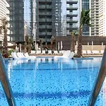 High Floor - Beautiful 1Br Dubai Marina Gate