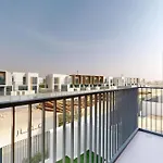Primestay - Joy Cluster, 3Br Plus Maids, Arabian Ranches 3