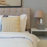 White Sage - Luxury Studio A Few Minutes Away From Dubai Mall