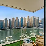 The Yacht Suite At Vida Marina Residence