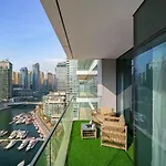 The Yacht Suite At Vida Marina Residence