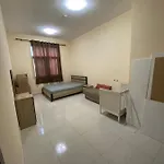 Splendid Room - Ladies Only - Near Zahia- Near Shj Airport