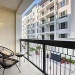 Spacious 2Br Flat, La Rive 2