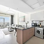 Stylish 1Br Near Metro!