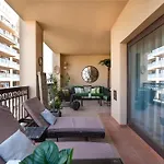 Ultimate Stay / Fairmont Residences The Palm / Designer Luxury / Direct Beach Access / Big Terrace / 3 En-Suite Bedrooms