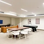 Higuests - Tranquil Luxury 1Br Apt In The Heart Of The City
