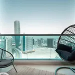Burj Khalifa View! Stunning Studio In City Center!