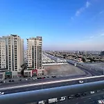 Vaya -Modern Studio In Azizi Farishta - Al Furjan