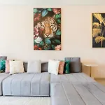 Daniels Sea View 2Br In Mina Azizi The Palm