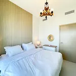 Beautiful Apartment By Dubai Mall 161Br-2