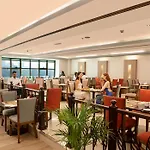 Carlton Tower Hotel