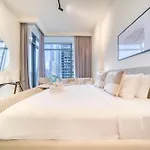 Mint Stay - Burj Vista