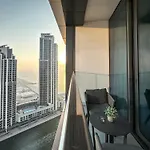 Trophy - Jbr Address Beachfront Suite