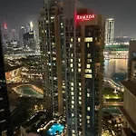 Luxury Burj Khalifa & Fountain View Apt Downtown