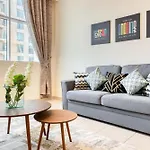 Rh- Urban Living, Spacious 01Br, Near Burj Khalifa
