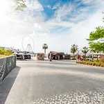 LUX Marina Promenade 2 BR Prime location Apt