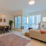 Luxfolio Retreats - Astonishing 3Bhk Apartment