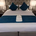 Stonetree - Furnished Studio - Celestia B