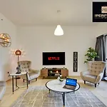 Jumeirah Beach Residence By Your Perfect Stay Short Lets Dubai With Marina Views Large Balcony, Gym And Swimming Pool