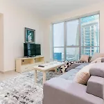 Huge 2 Beds High Floor Torch Tower Marina