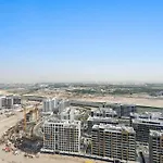 Sleek 1Br In Sobha Waves Pool, Gym, Walk To Shops & Cafes