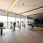 Stylish Studio With Great Views High Floor